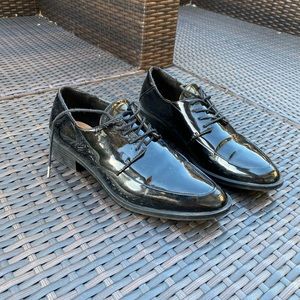 ZARA Trafaluc Patent Leather Oxfords